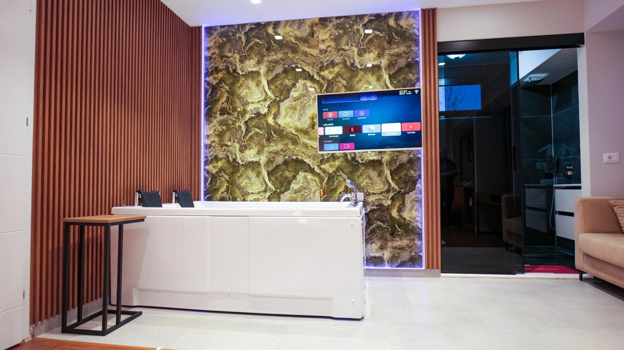 Hotel 313 Tirana